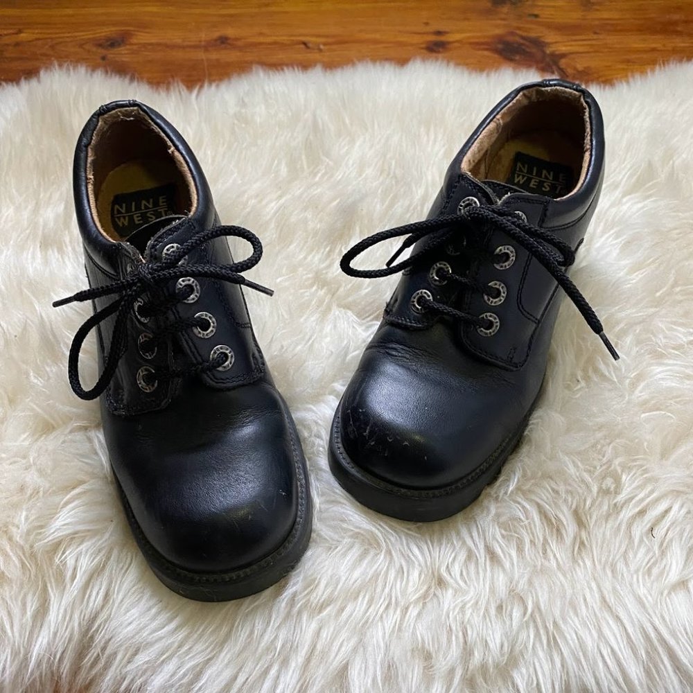 Chunky 90's Nine West leather shoes